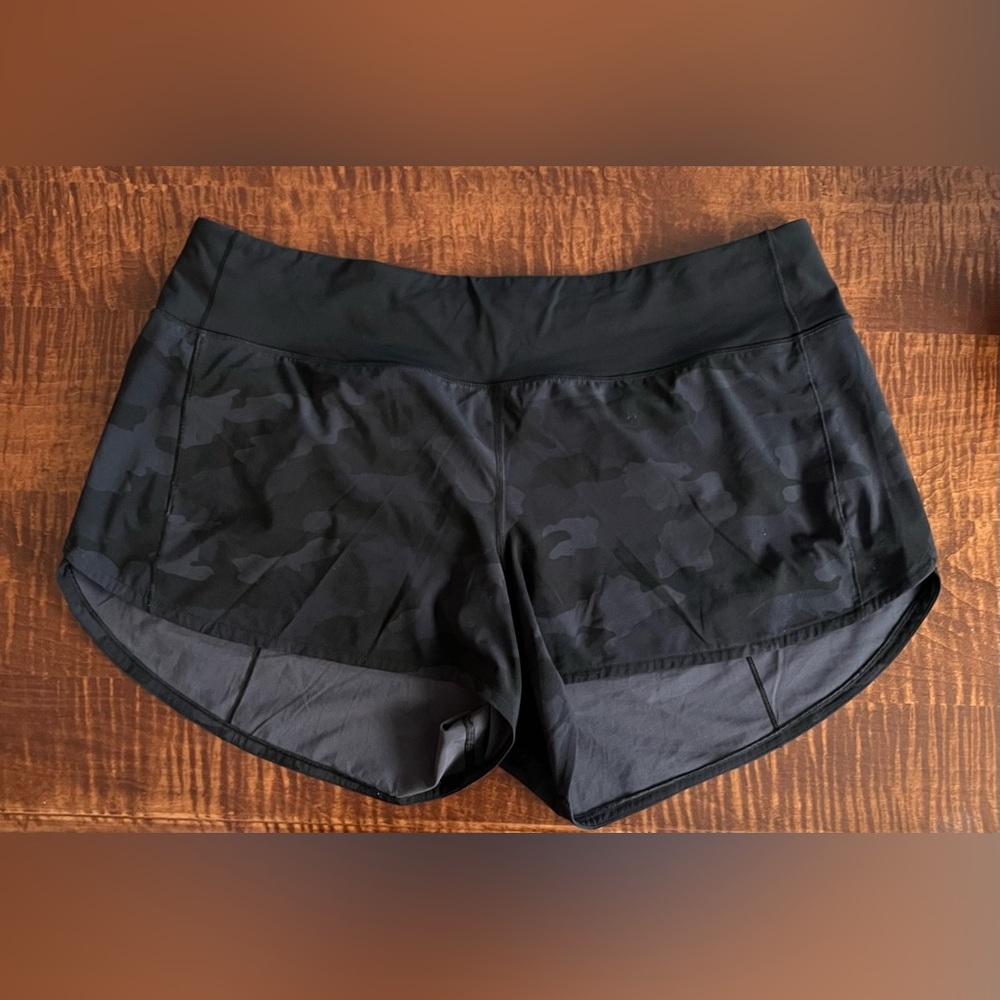LULULEMON Speed Ups - size 14 - 4” - 
Black Camo